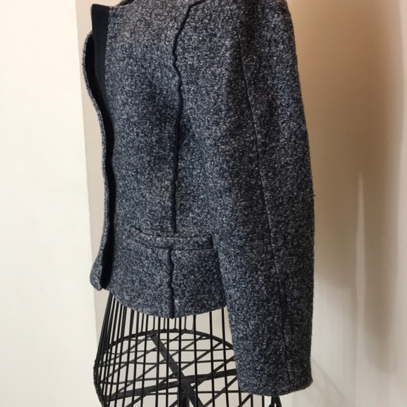 Ann Taylor Loft Gray 2-Snap Button Blazer Size 8 - Picture 4 of 8